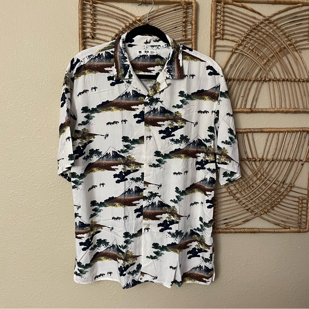 Uniqlo MFA Museum‎ of Fine Arts Boston  Shirt Button Down Edo Ukiyo-e Sz M B24